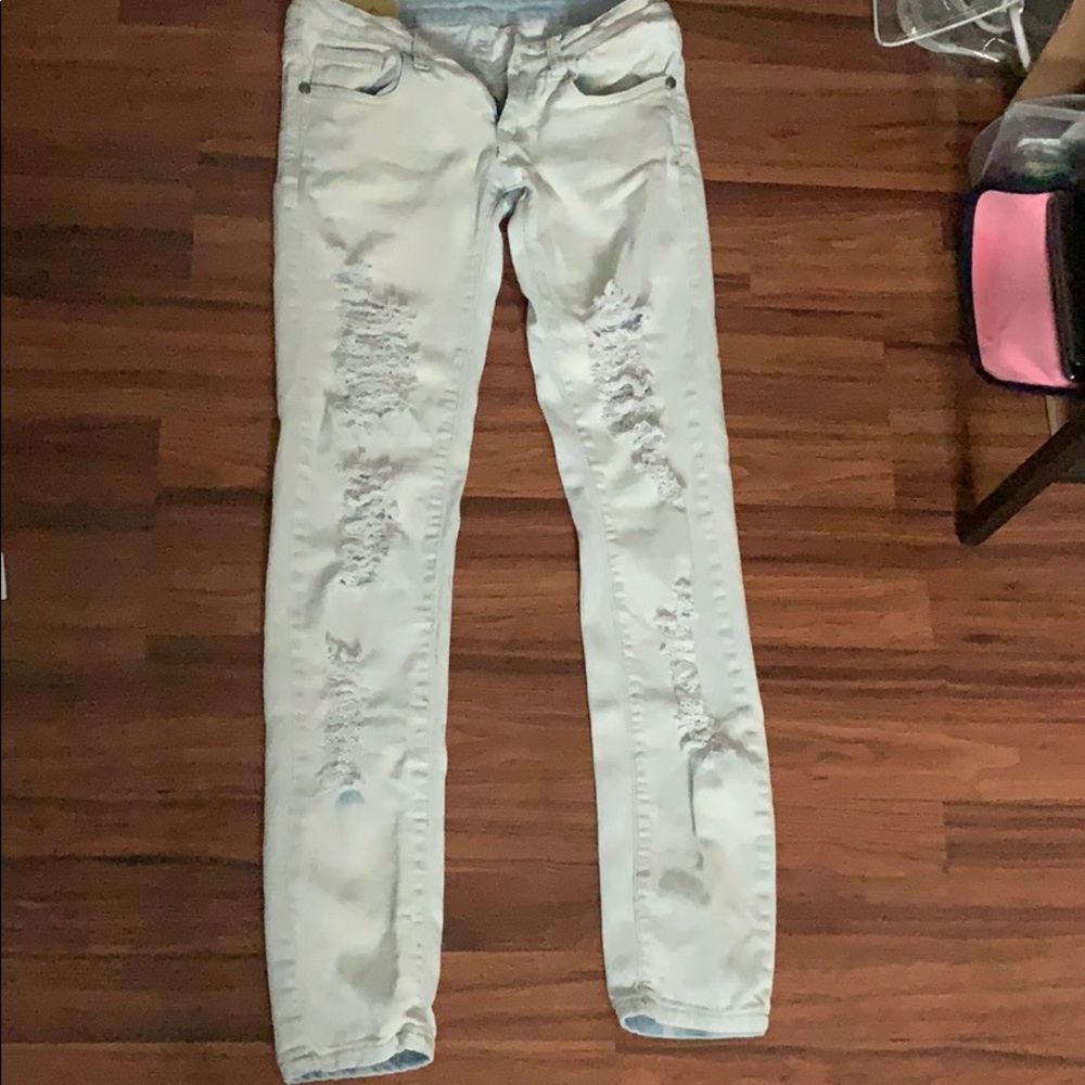Ripped jeans